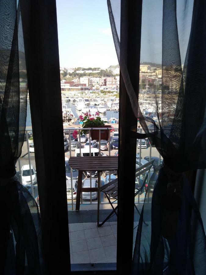 Aria Di Mare Dimorra Bed & Breakfast Pozzuoli Exterior photo